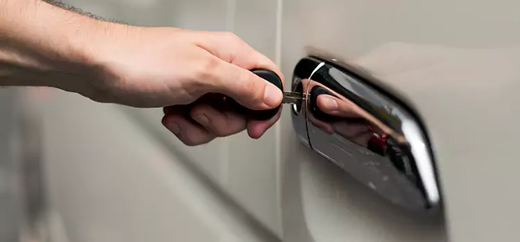 Why Choose Our Auto Locksmith Team in Brookfield, WI?