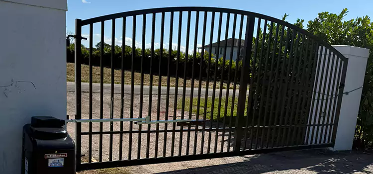 Driveway Fence Repair Brookfield